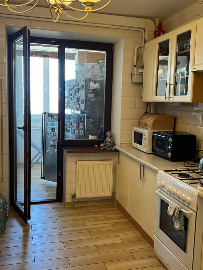 продажа трехкомнатной квартиры номер A-173053 в Малиновском районе, фото номер 14